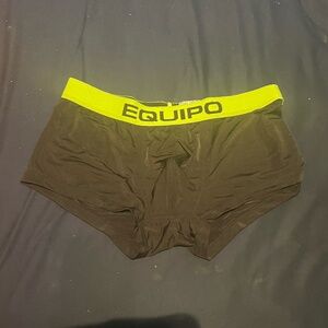 Equipo Microfiber trunk. MEDIUM